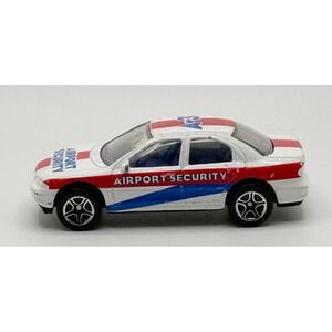 Matchbox Superfast A-3 Ford Mondeo GHIA #33 Car AIRPORT SECURITY 1994